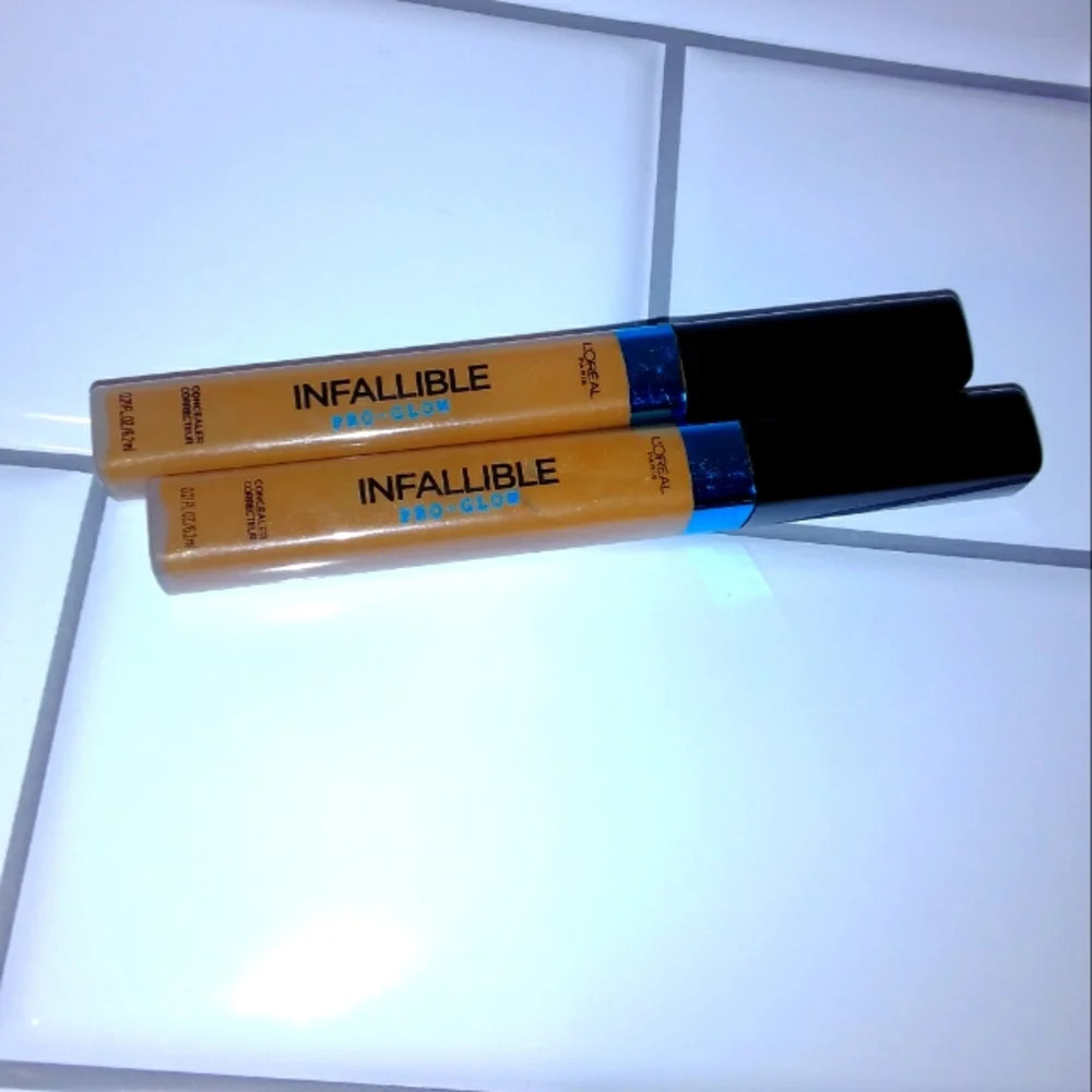 2 Pack L'Oreal Pro-Glow Concealer